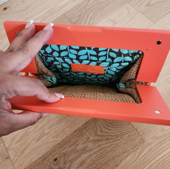 Vera Bradley Straw style cluch - Picture 5 of 5